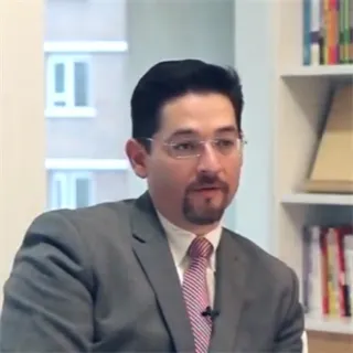 Carlos Mena